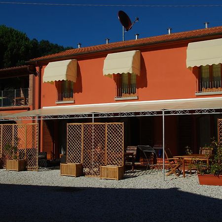 Agriturismo Il Cantastorie 몬테카티니테르메 객실 사진