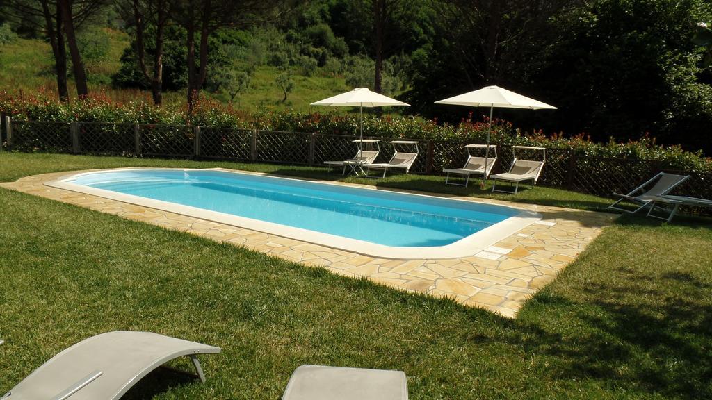 Agriturismo Il Cantastorie 몬테카티니테르메 외부 사진