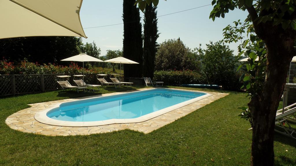 Agriturismo Il Cantastorie 몬테카티니테르메 외부 사진